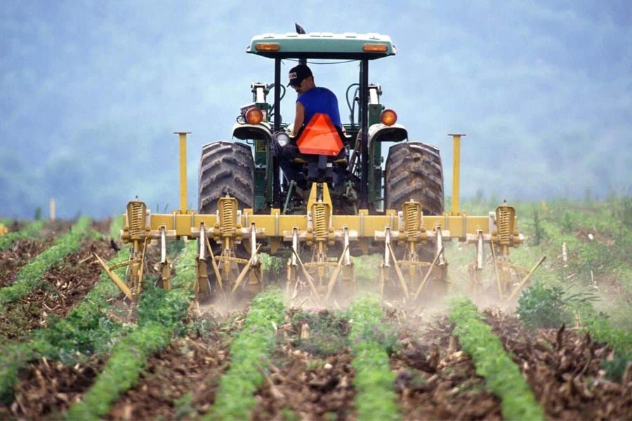 The Benefits of Tractors for Farming in Mozambique