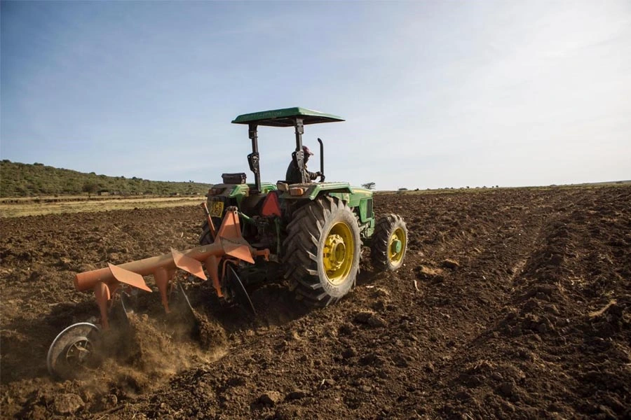 Tractors as the Ultimate Solution to Labor Shortages in Mozambique
