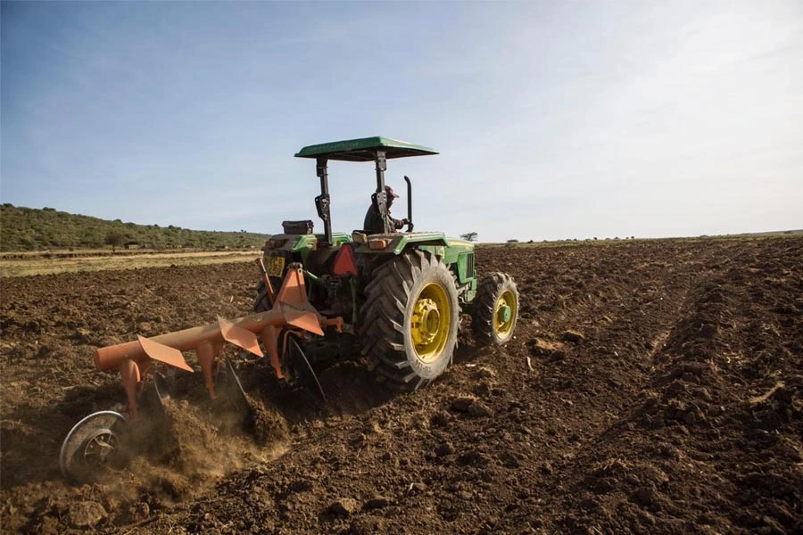 Tractors and Farm Machinery Supplier Tractors-as-the-Ultimate-Solution-to-Labor-Shortages-in-Mozambique_s-Agriculture-Industry_1